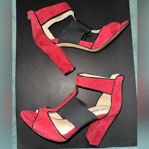 Karl Lagerfeld Paris T Strap Rosalie Red Suede Heels Size 8.5 - Picture 2 of 11